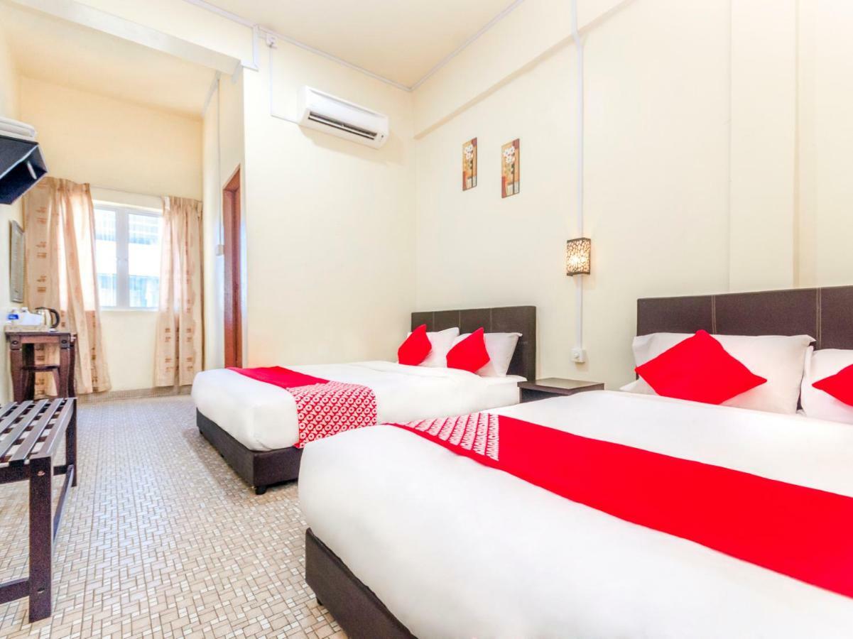 OYO 703 Myra Hotel Mersing Exterior foto