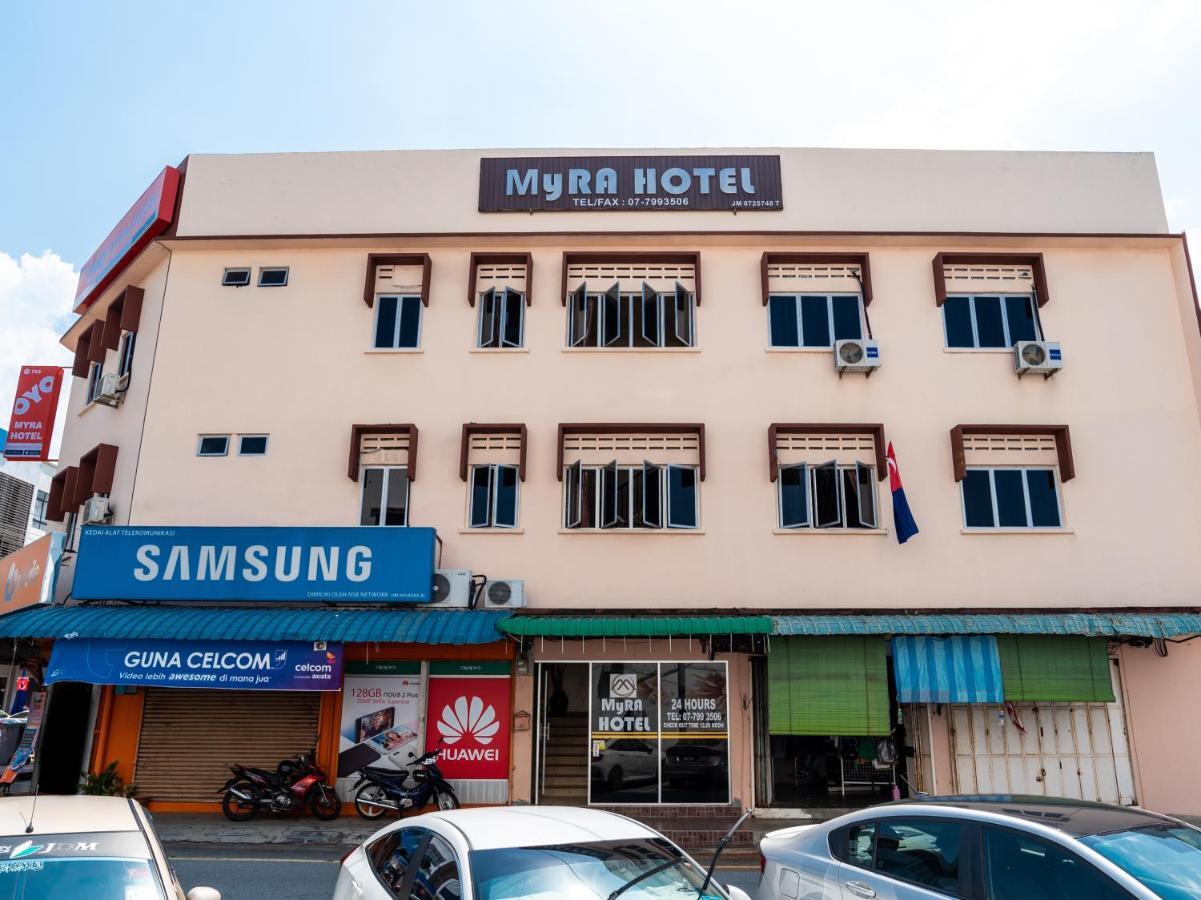 OYO 703 Myra Hotel Mersing Exterior foto